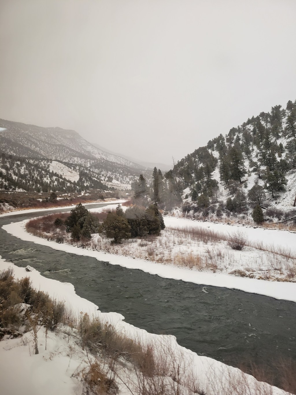 California Zephyr – Snowy Gore&nbsp;Canyon